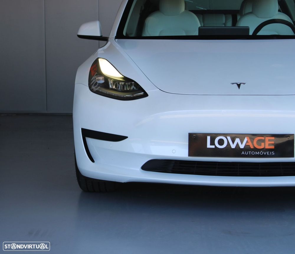 Tesla Model 3 Standard Range Plus RWD - 30