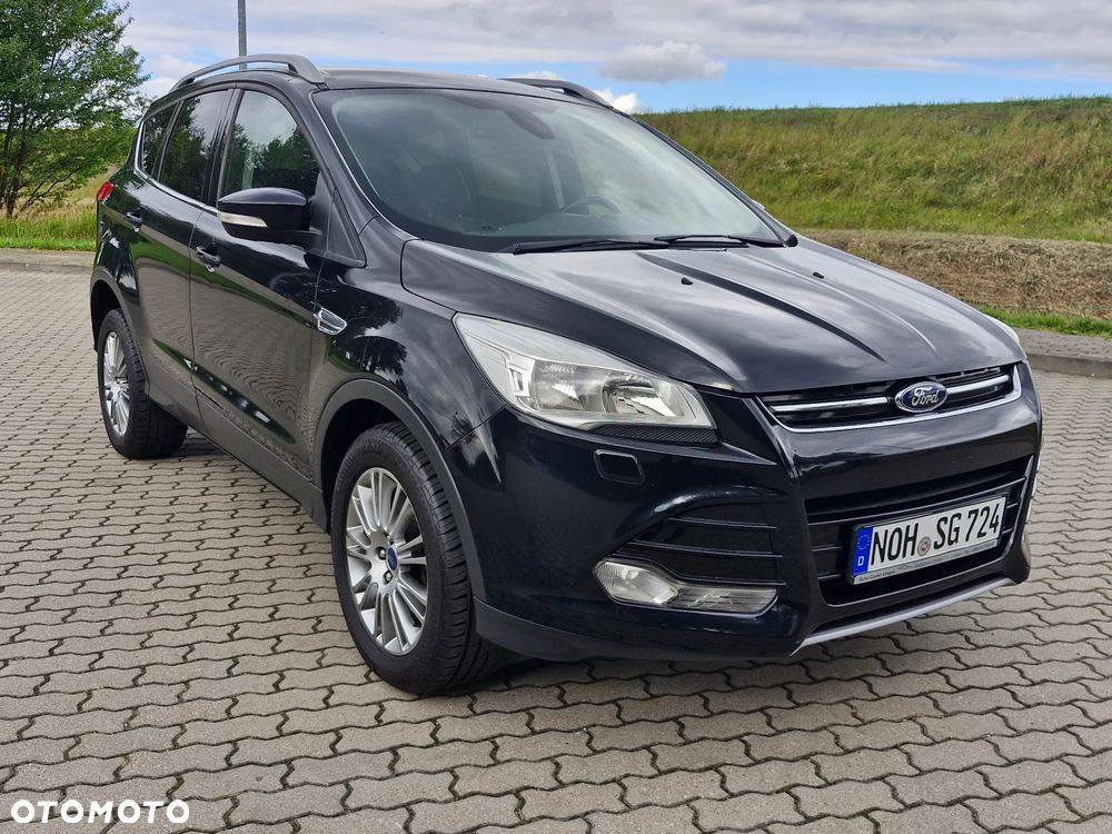 Ford Kuga 2.0 TDCi 2x4 Titanium - 12