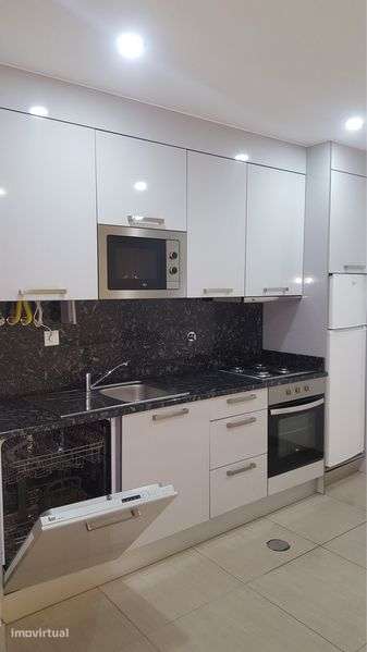 Arrendo T1 em Chaves - Grande imagem: 2/8