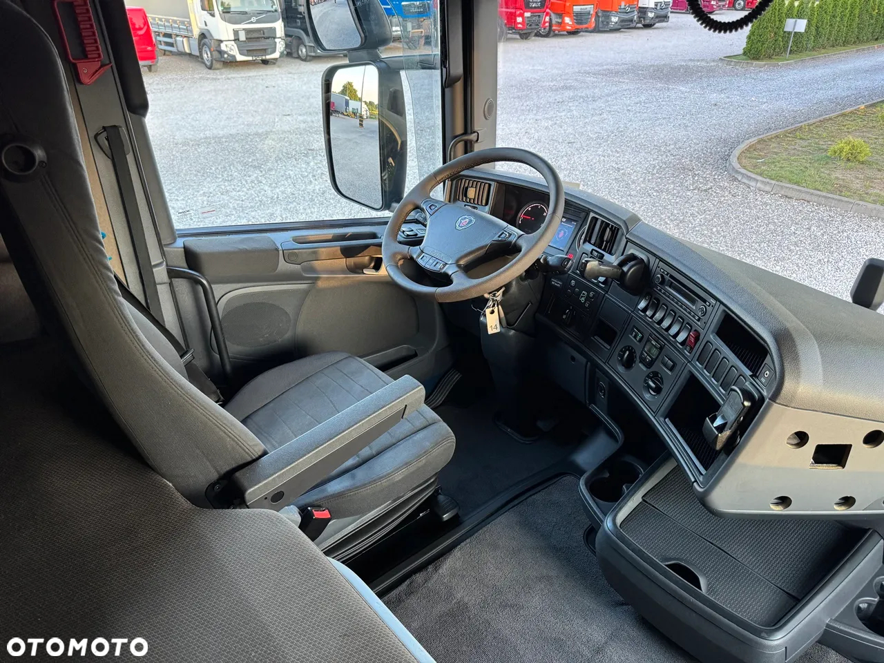 Scania R 450 / ADR / WAGA 7400 KG !!! / BEZ EGR / RETARDER / BLOKADA MOSTU / KLIMA POSTOJOWA - 24