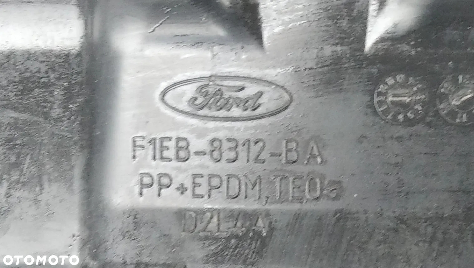 FORD FOCUS MK3 LIFT KIEROWNICA POWIETRZA - 3