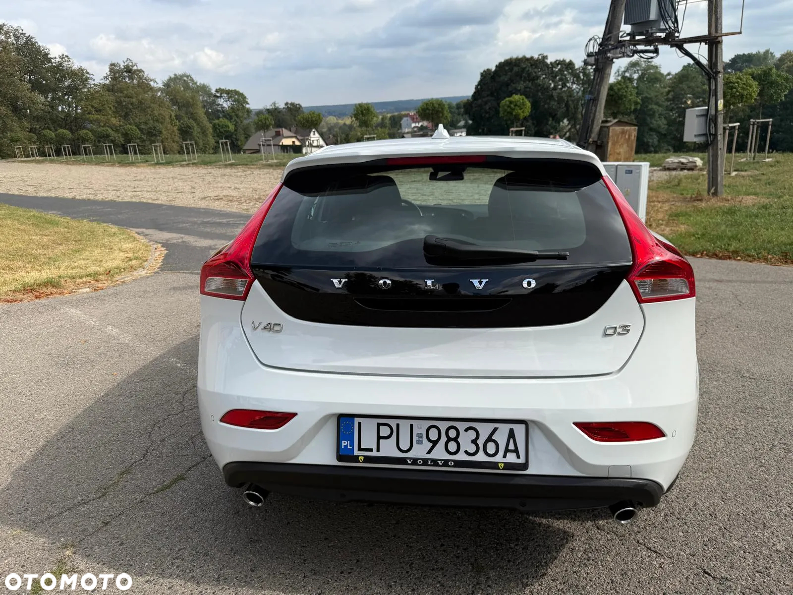Volvo V40 D3 Drive-E Momentum - 16