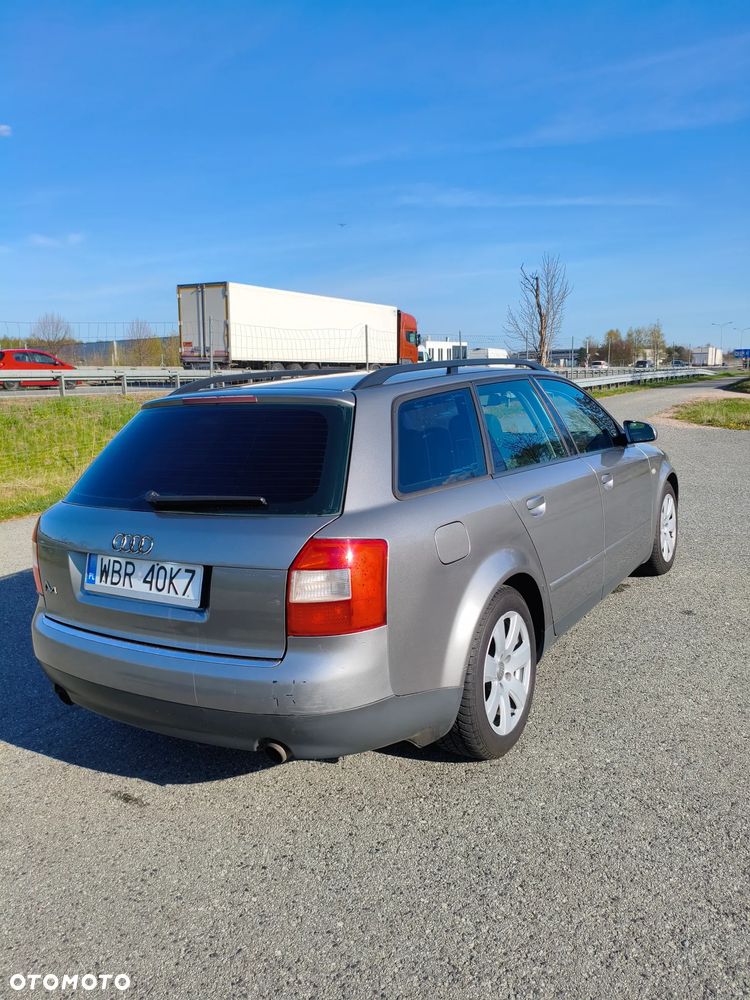 Audi A4 Avant 1.8T - 5