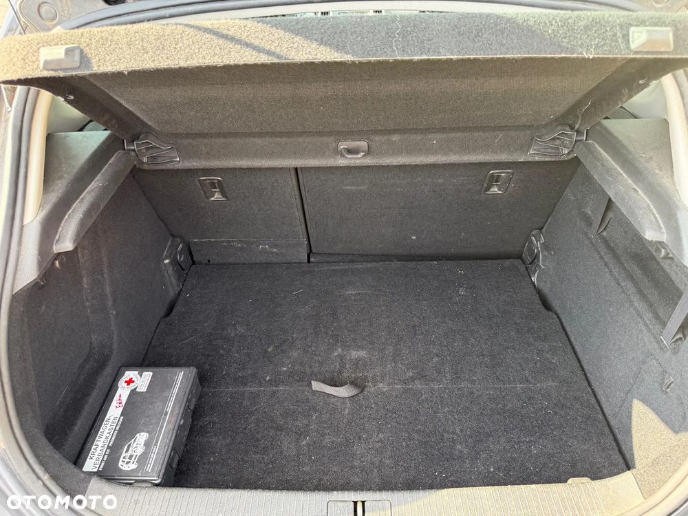 Opel Astra 1.4 Turbo Sport - 21