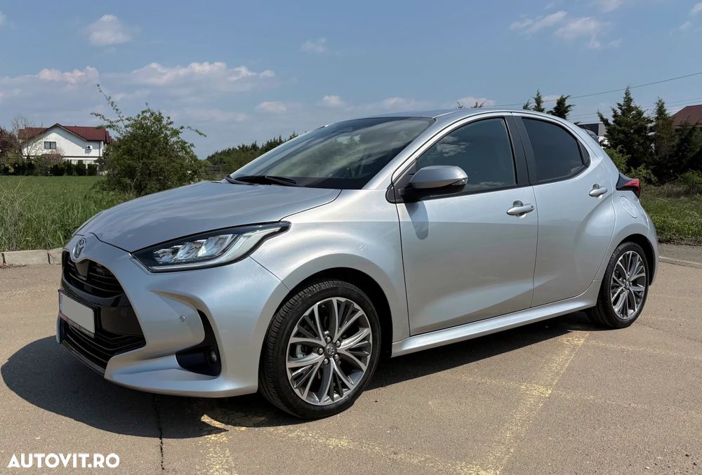 Toyota Yaris - 1