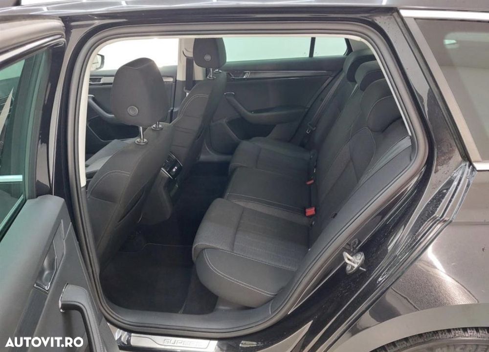 Skoda Superb 1.5 TSI ACT DSG Ambition - 14