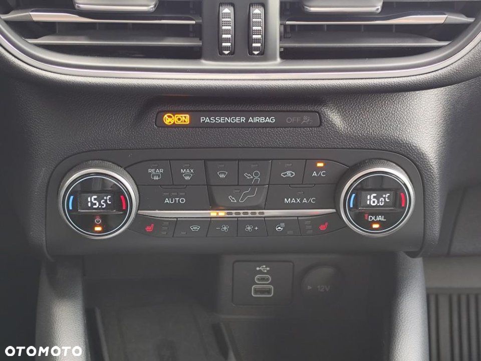 Ford Kuga - 18