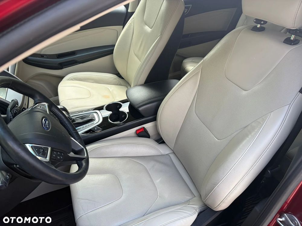 Ford Edge - 20