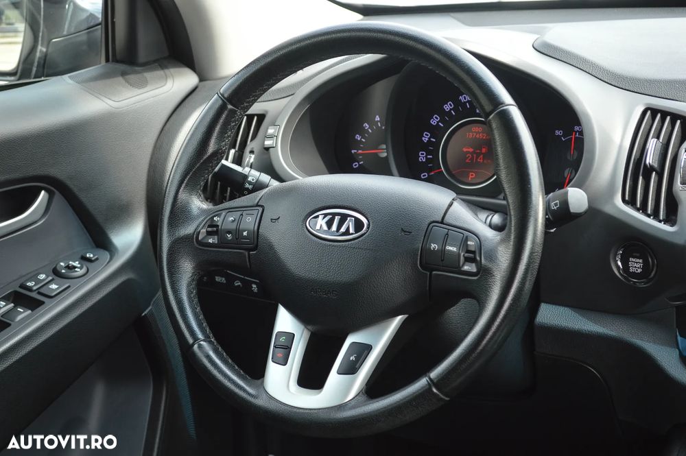Kia Sportage 2.0 CRDI 4WD Automatik Spirit - 20