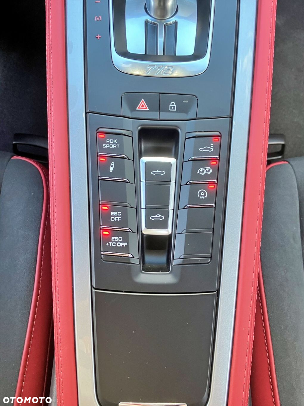Porsche 718 Spyder - 21