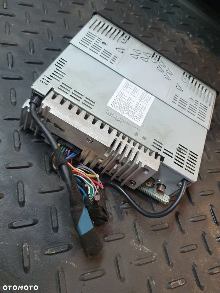 Alpine CDE-111R RADIO SAMOCHODOWE - 3