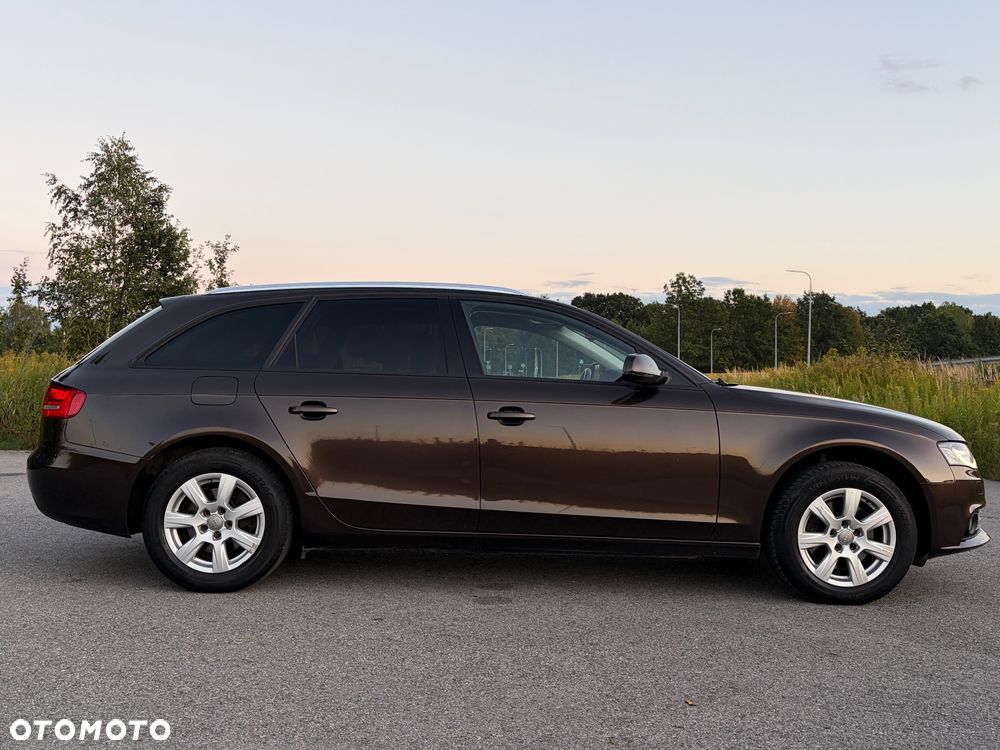 Audi A4 Avant - 6