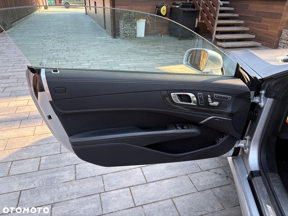 Mercedes-Benz SL 63 AMG - 19