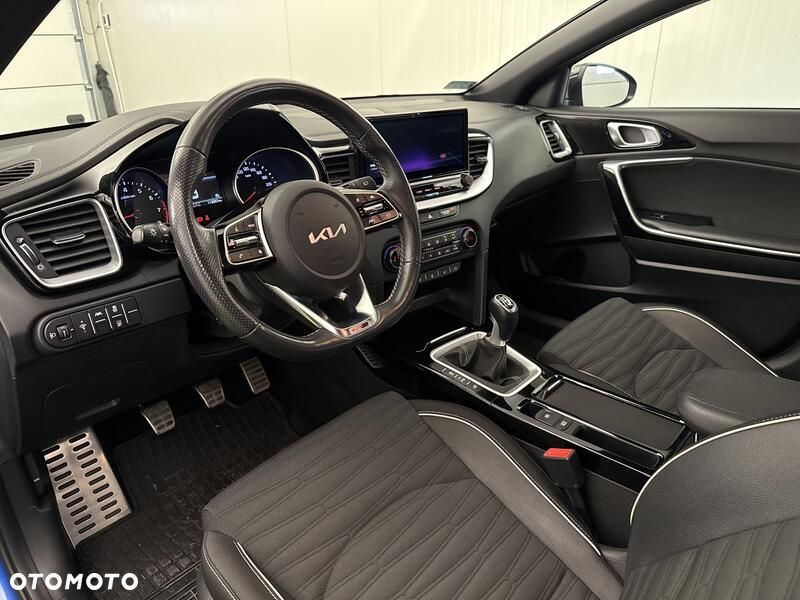 Kia Ceed 1.5 T-GDI GT-Line - 10