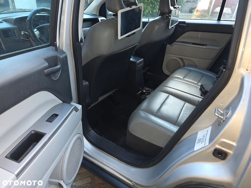 Jeep Compass 2.0 CRD DPF Limited - 10