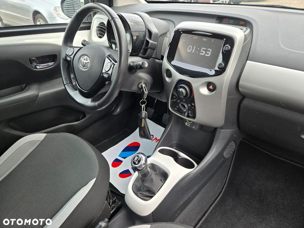 Toyota Aygo x-cite Style Selection - 12