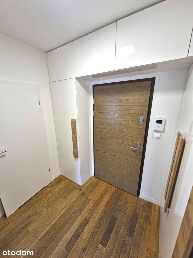 Rakowicka, Novum, Stare Miasto 45m2 2 pokoje, garaż, klimatyzacja