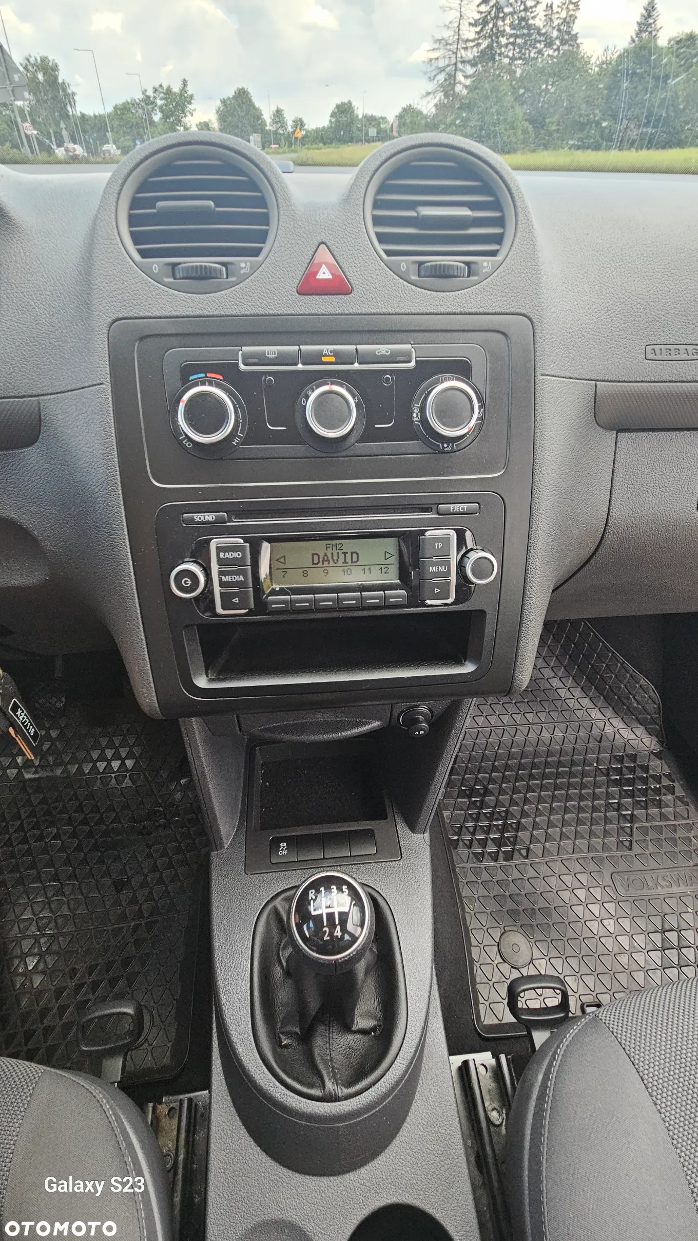 Volkswagen Caddy 1.6 TDI Comfortline Edition - 18