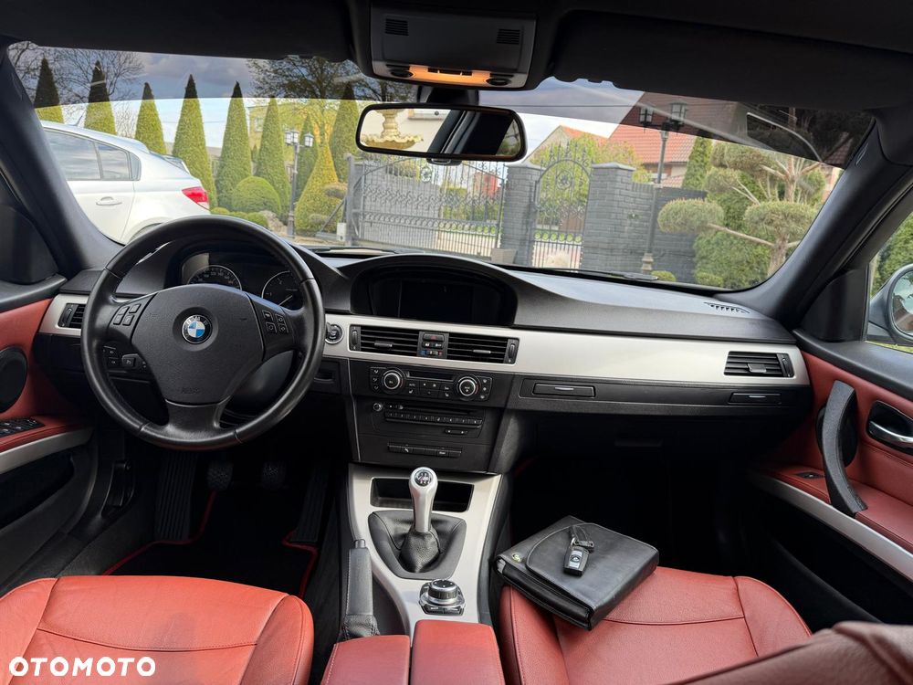 BMW Seria 3 318d DPF Edition Exclusive - 8