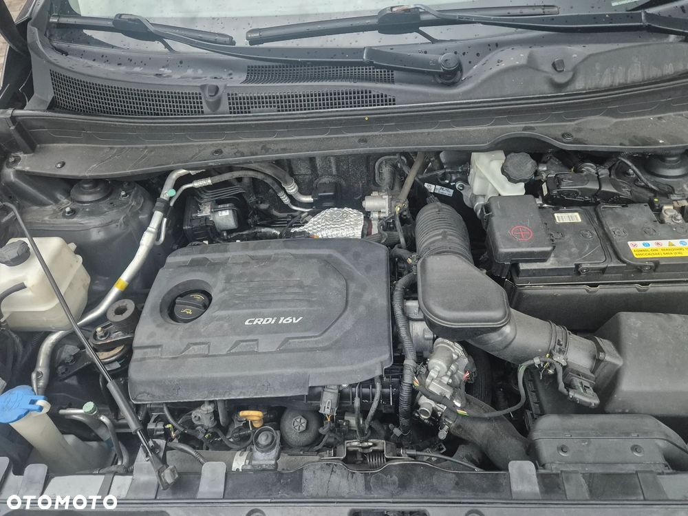 Kia Sportage 1.7 CRDI 2WD ISG Attract - 16