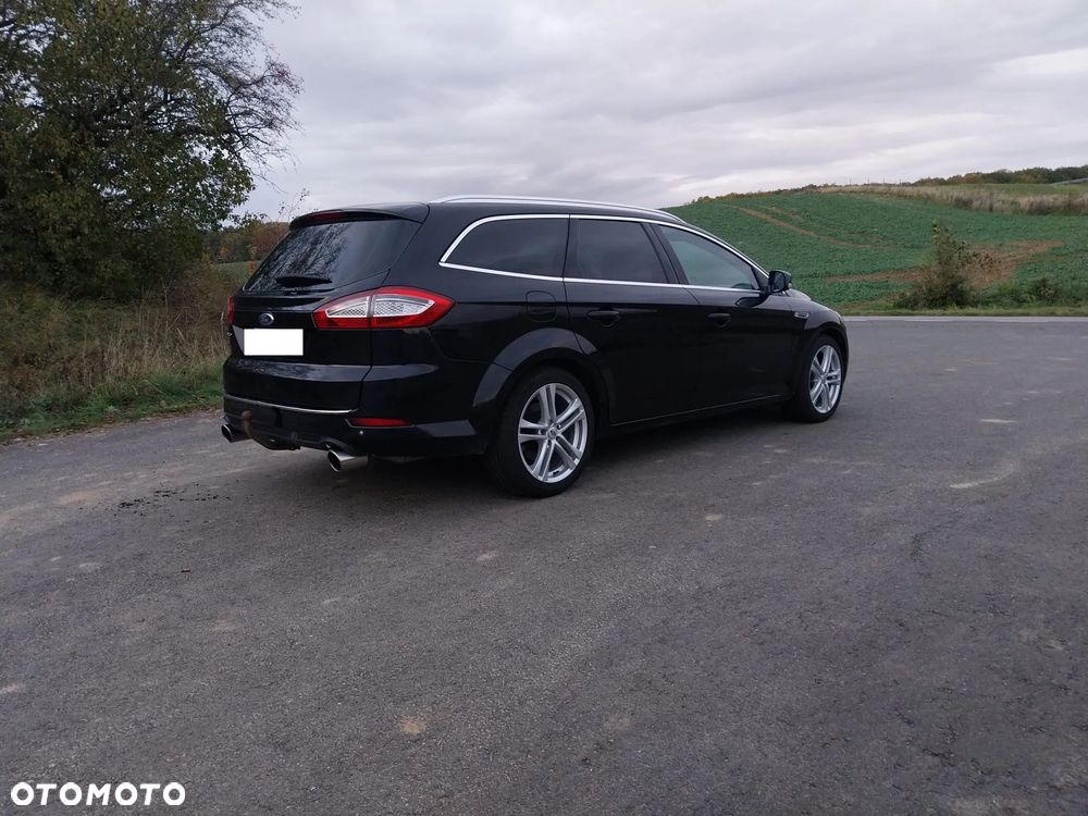 Ford Mondeo 2.0 EcoBoost Titanium - 4