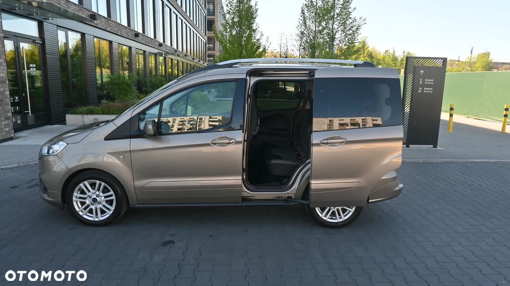 Ford Tourneo Courier 1.0 EcoBoost Titanium - 8