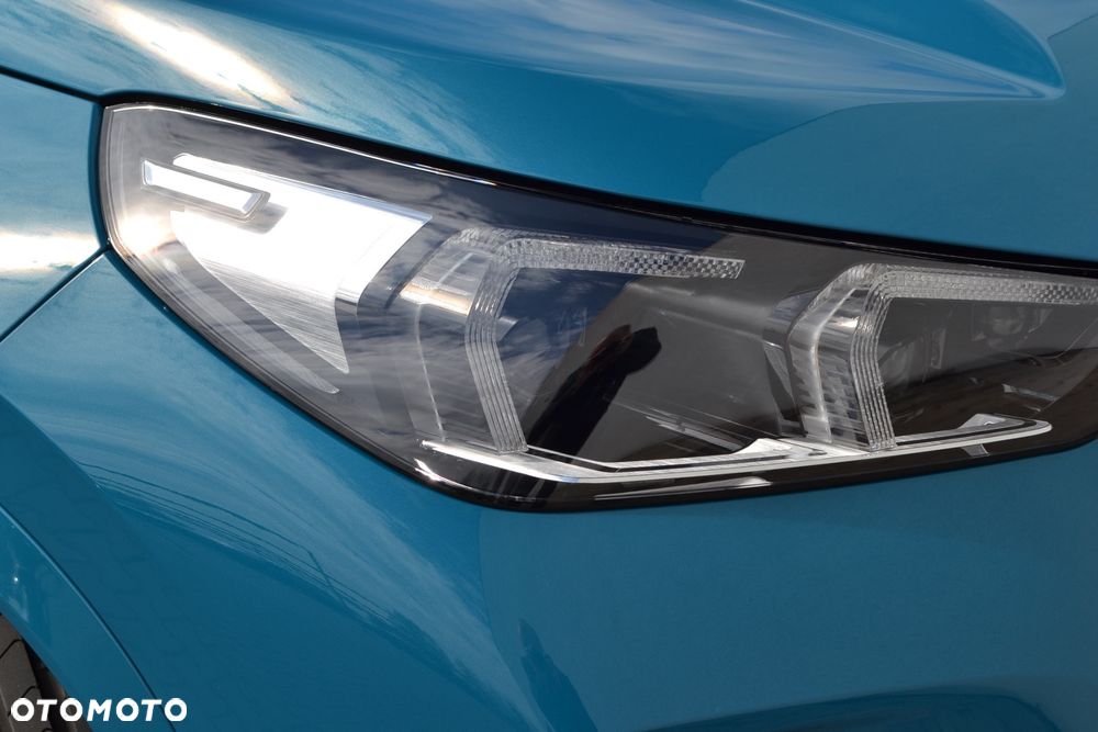 BMW iX1 xDrive30 66.5kWh M Sport - 14