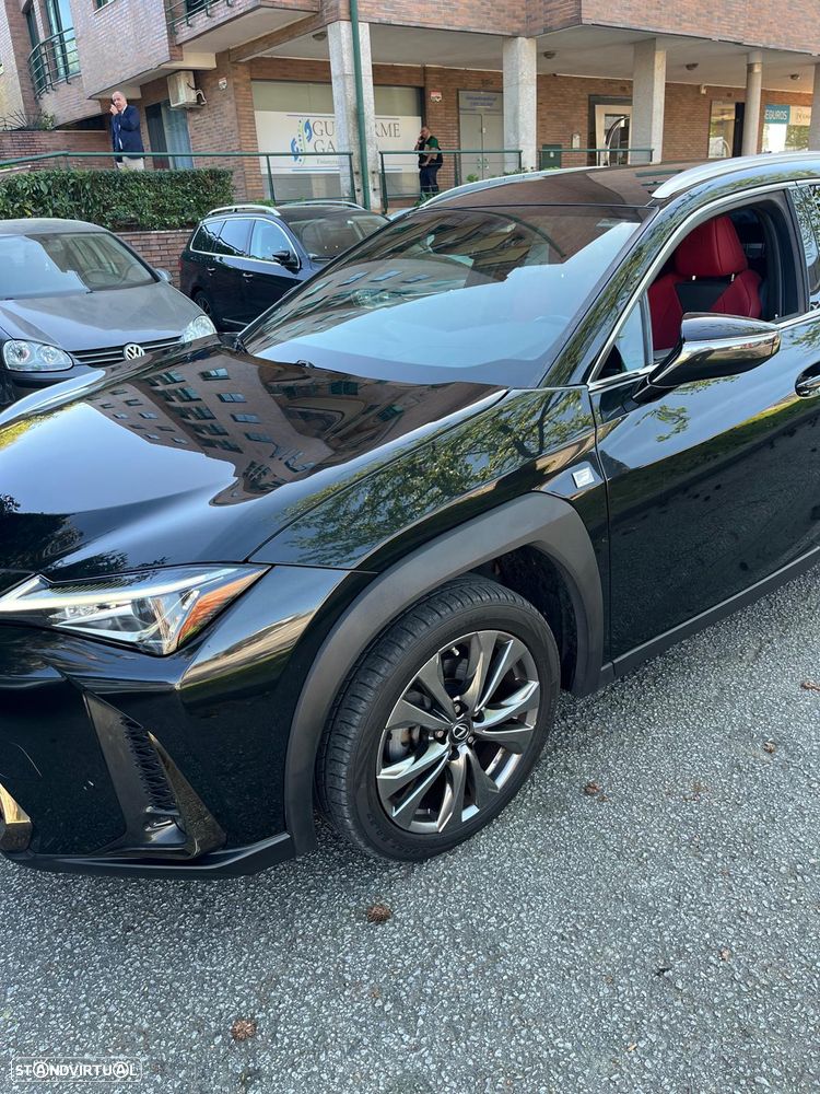 Lexus UX 250h F Sport - 15