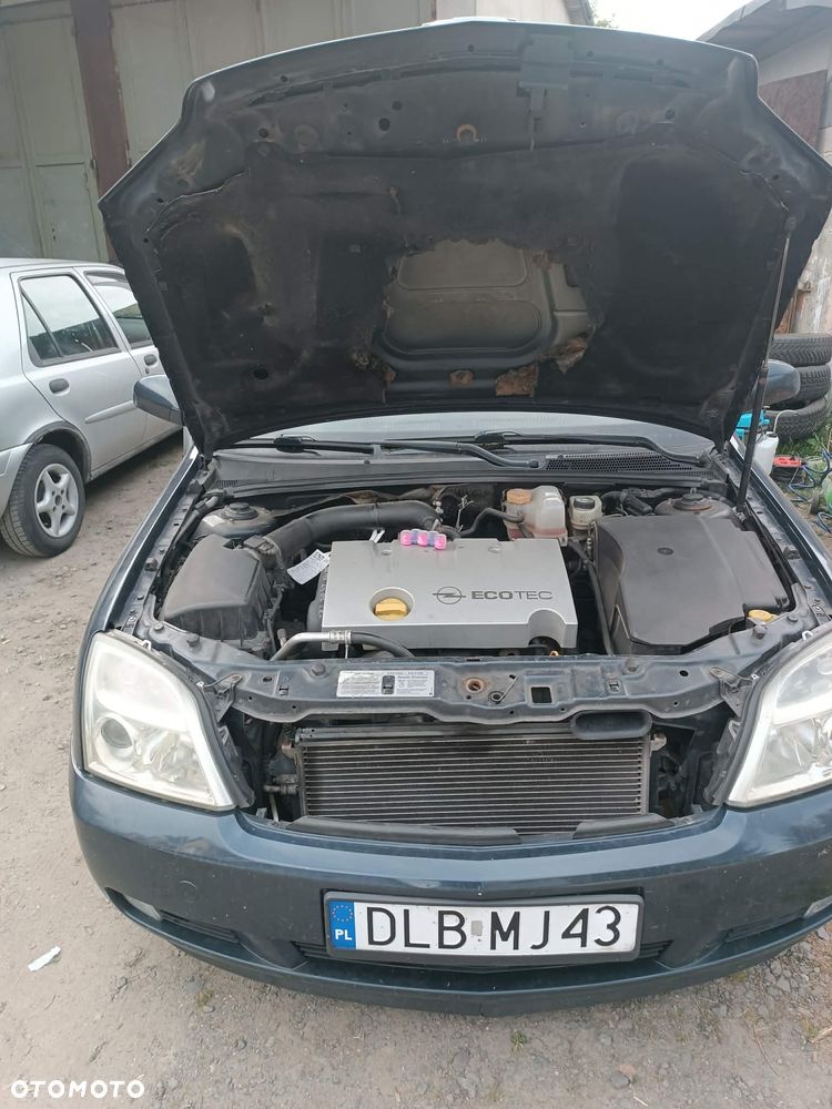 Opel Vectra 1.8 - 4