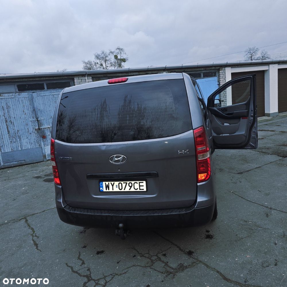 Hyundai H-1 2.5 CRDi Comfort - 3