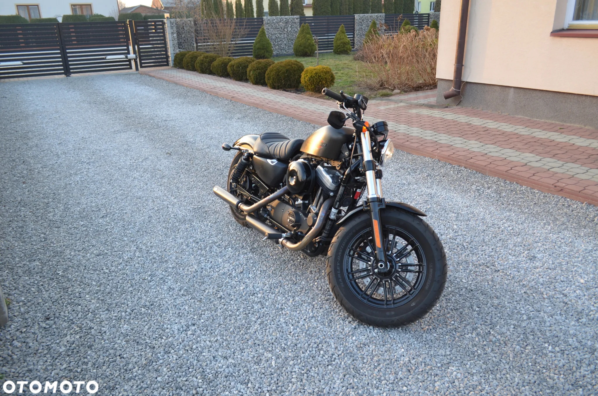 Harley-Davidson Sportster Forty-Eight - 16