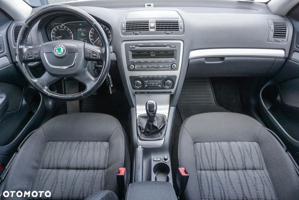Skoda Octavia 1.6 TDI Ambiente - 37