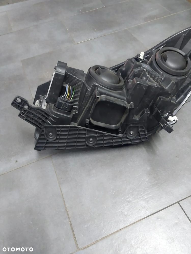 Ford escape mk 2 lift lampa prawa Led usa kompletna - 4