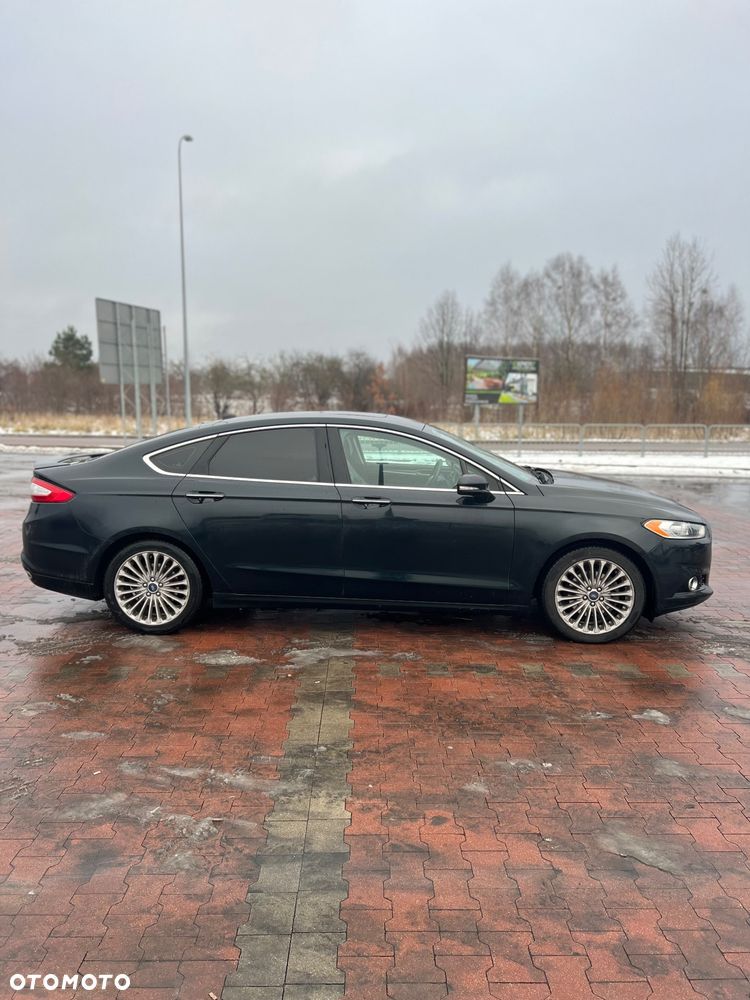 Ford Fusion 2.0 EcoBoost Titanium - 3