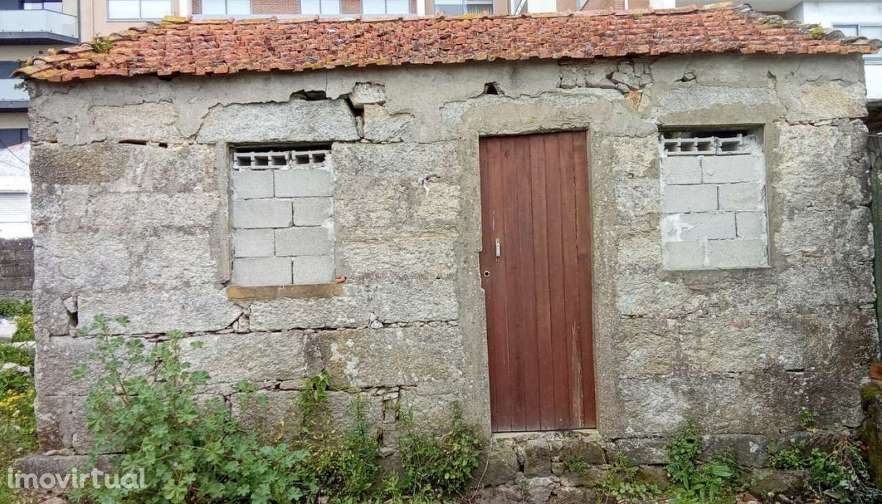 Venda de Moradia para restauro, Areosa, Viana do Castelo - Grande imagem: 3/24