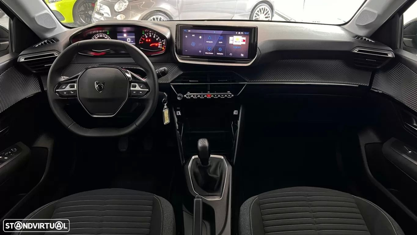 Peugeot 208 1.2 PureTech Active - 12