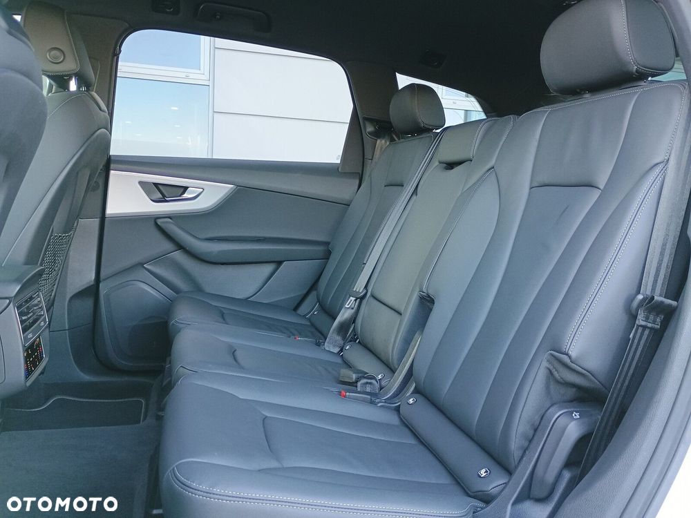 Audi Q7 - 14