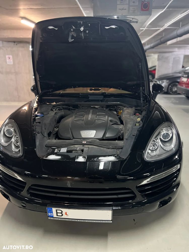 Porsche Cayenne 3.0TD TipTronic - 6