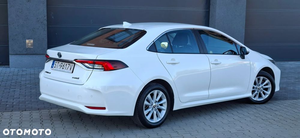 Toyota Corolla 1.8 Hybrid Comfort - 8