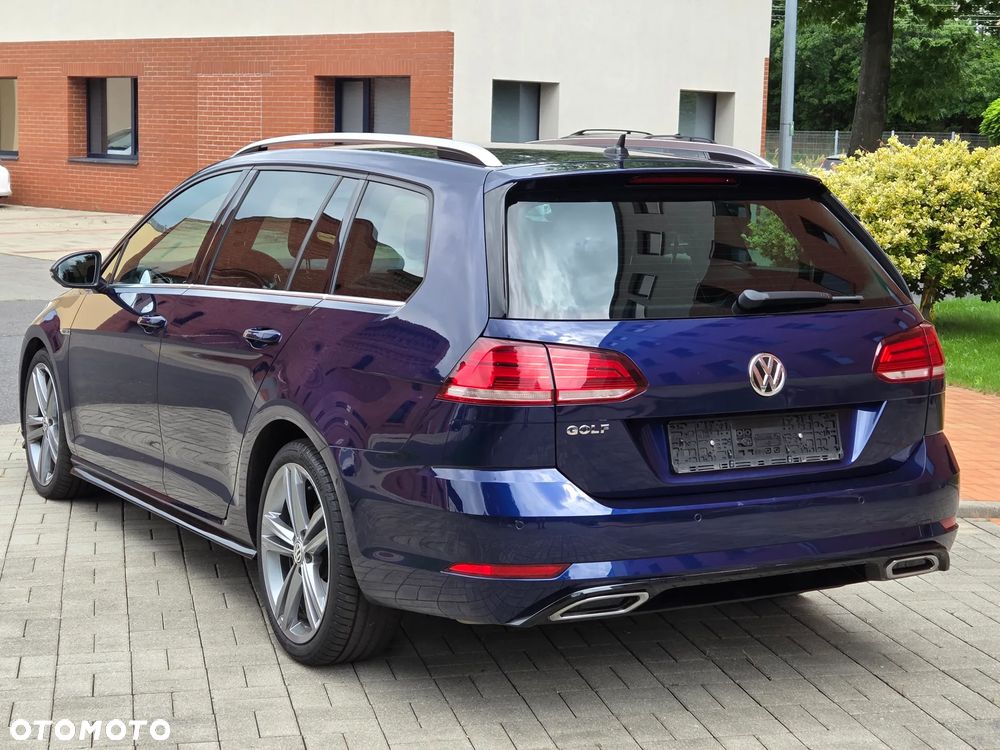 Volkswagen Golf 1.5 eTSI OPF DSG R-Line - 3