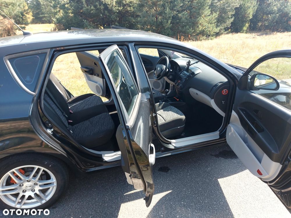 Kia Ceed 1.4 Comfort - 10