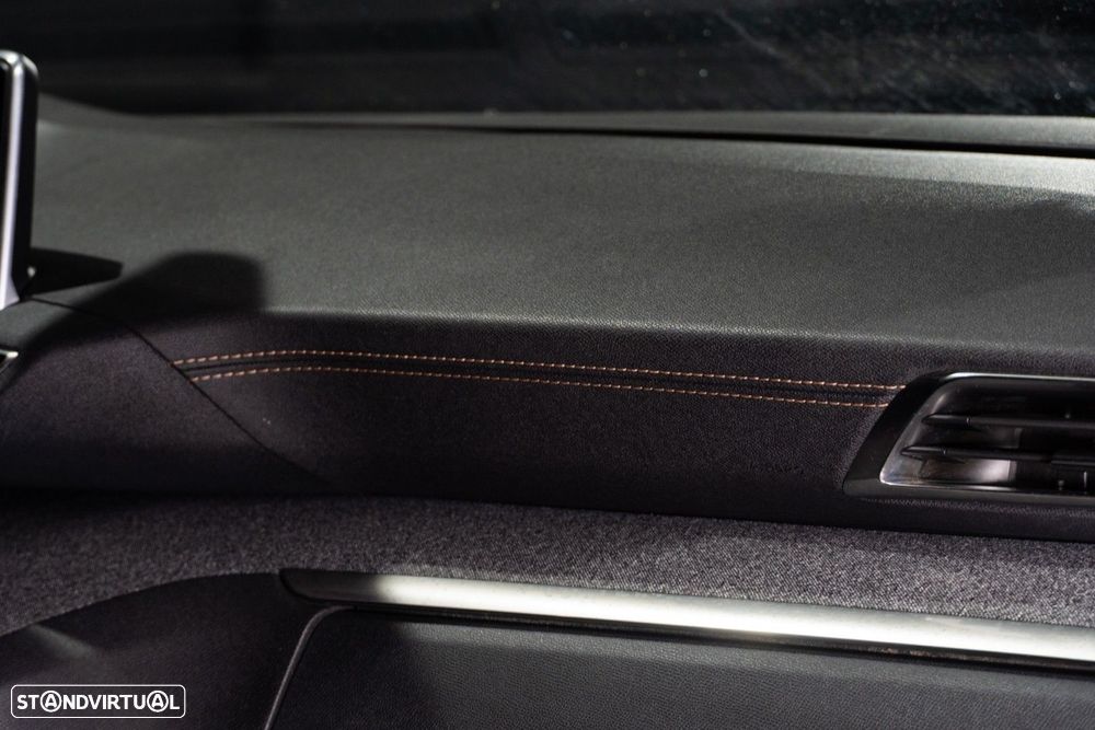 Peugeot 3008 1.5 BlueHDi GT Line EAT8 - 40