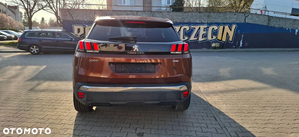 Peugeot 3008 PureTech 130 Stop & Start GPF Allure Business-Paket - 6