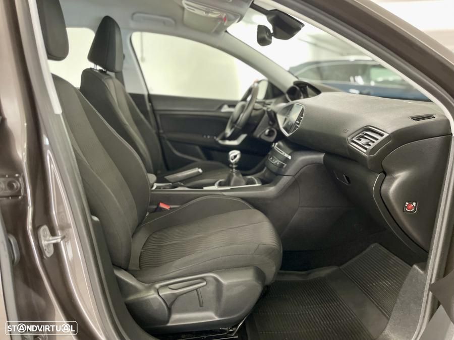 Peugeot 308 SW 1.6 e-HDi Active - 20