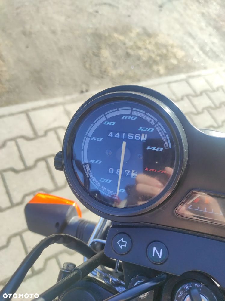 Yamaha YBR - 4