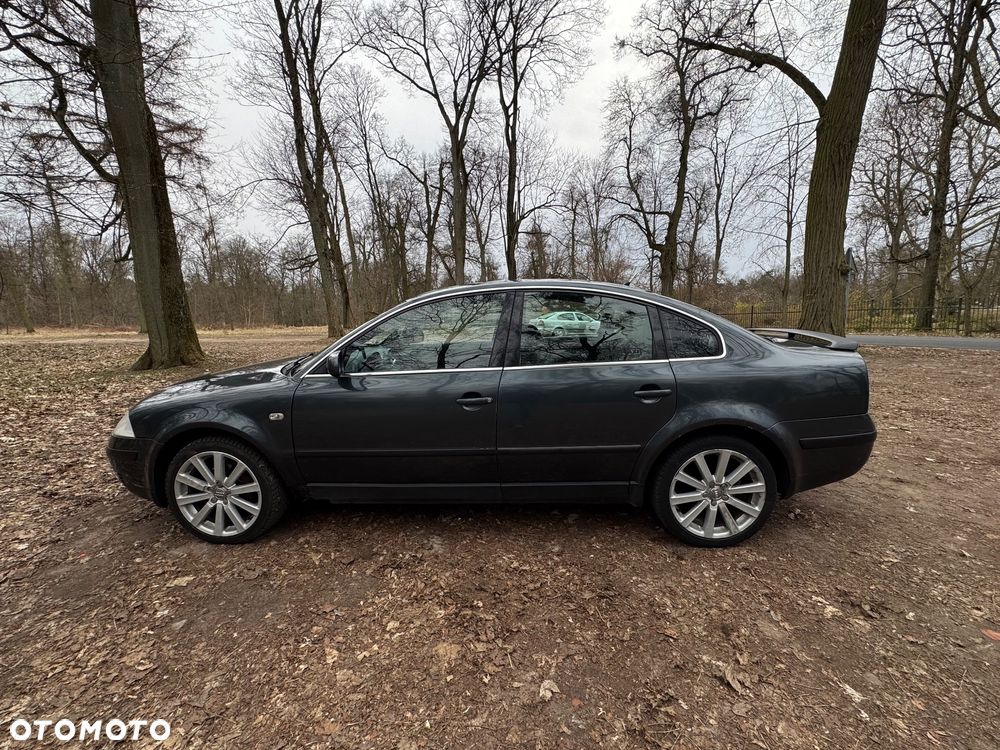 Volkswagen Passat 1.9 TDI Comfortline - 16