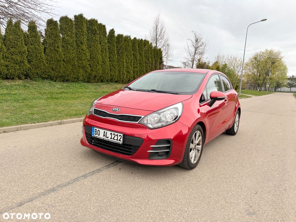 Kia Rio - 8