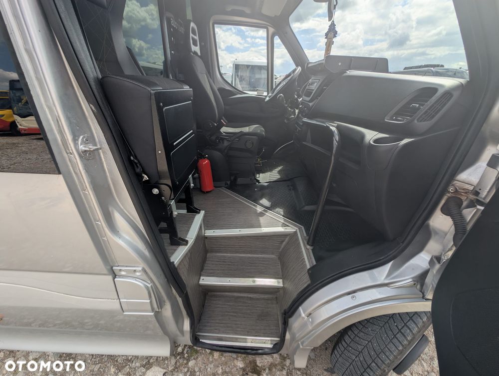 Iveco Daily - 12