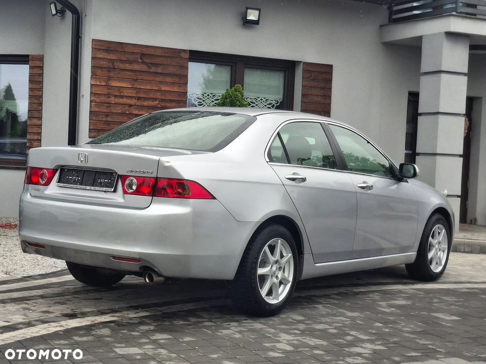 Honda Accord Tourer 2.0 i Sport - 14