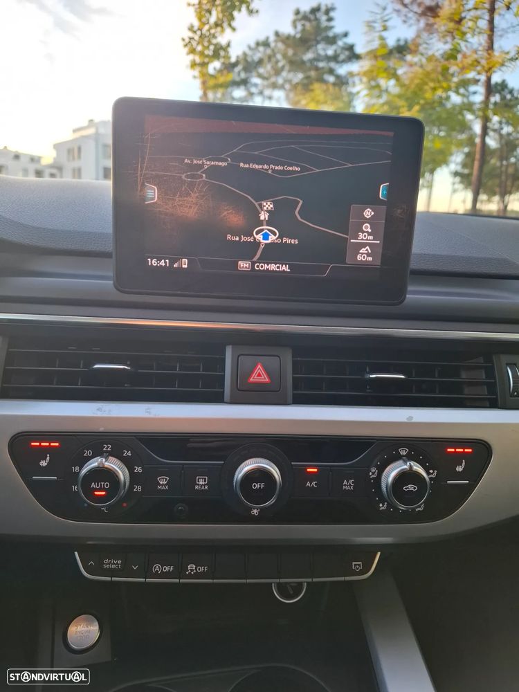 Audi A4 Avant 2.0 TDI S tronic - 19